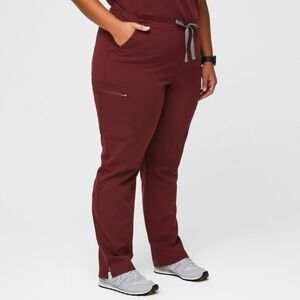 Figs Yola Skinny Scrub Pants in burgundy size XL petite